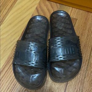 Puma fenty rubber slides